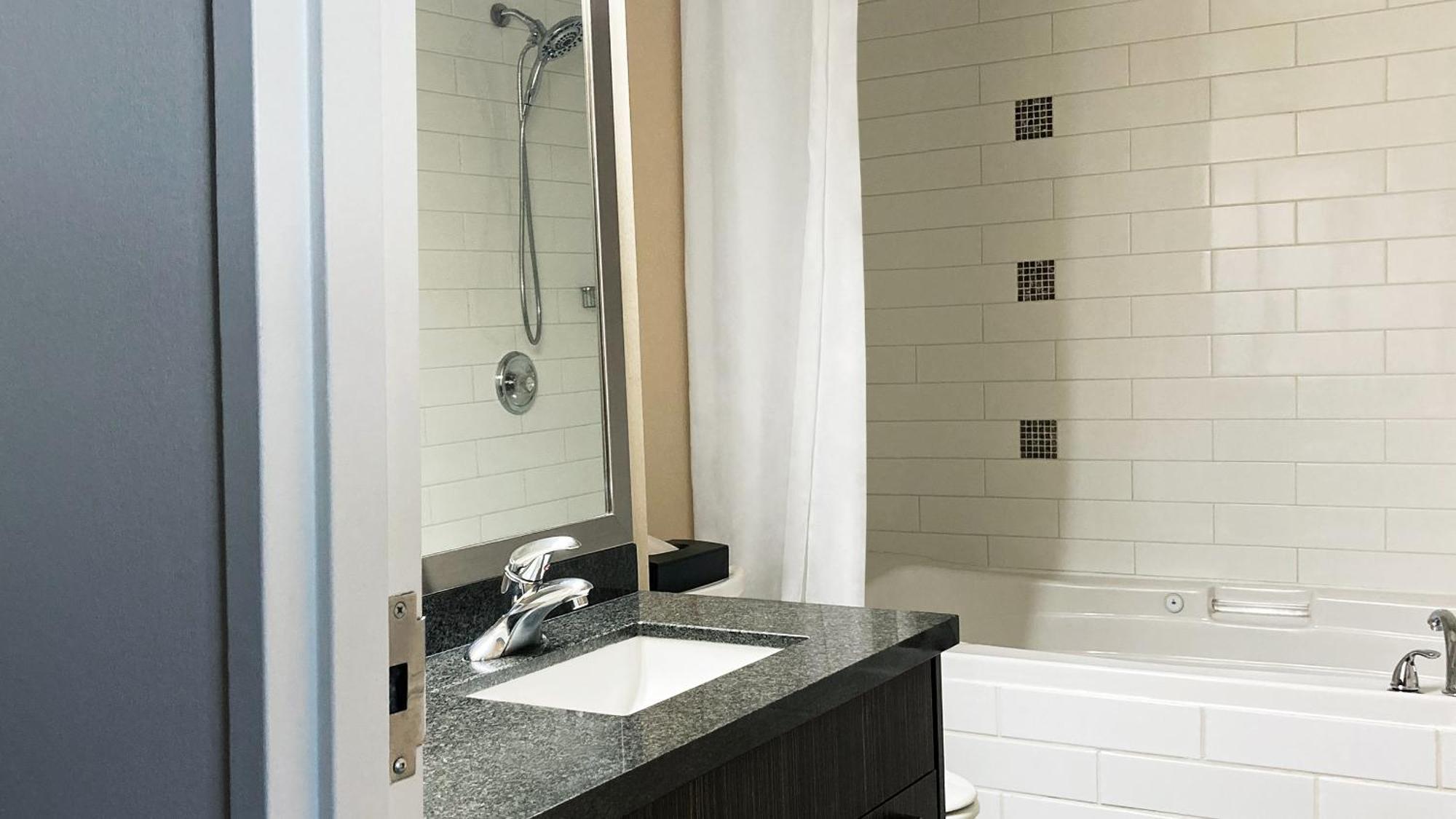 Executive Inn Уистлер Экстерьер фото