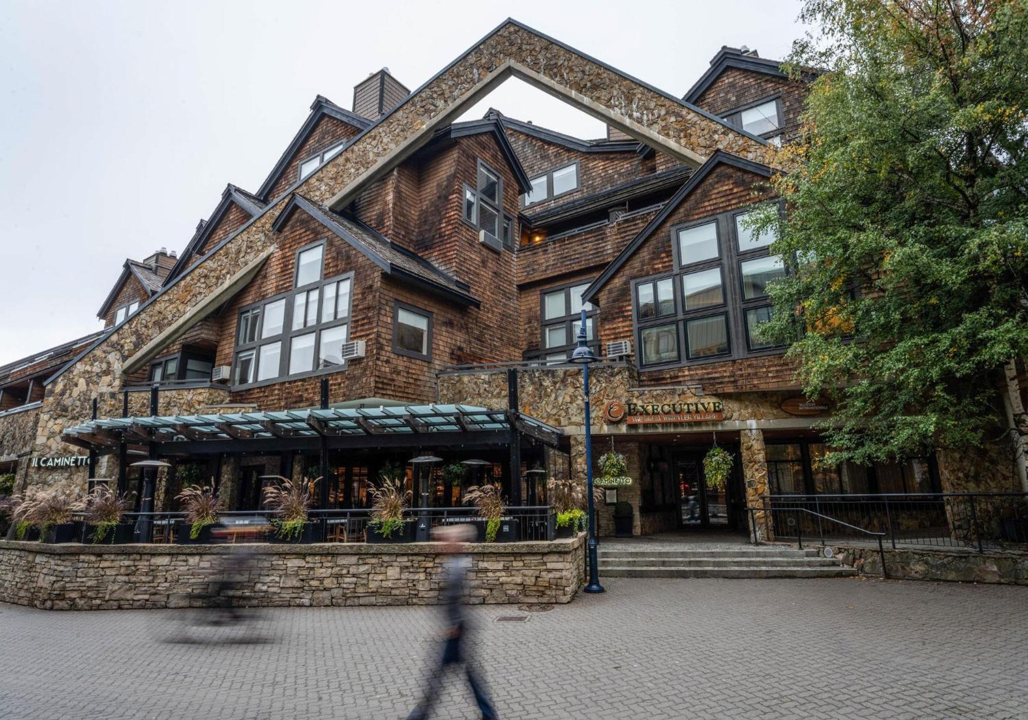 Executive Inn Уистлер Экстерьер фото